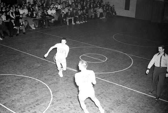 1950s-Basketball-15