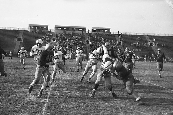 1950s-Football-08