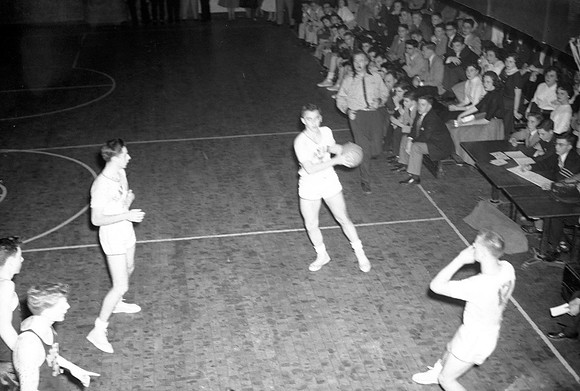 1950s-Basketball-26